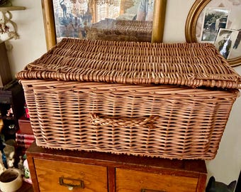 Cesta de picnic de mimbre vintage con tapa abatible, cesto de almacenamiento grande tejido, cesta rústica de granja, decoración de casa de campo, cofre tejido natural