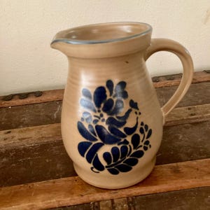 Pfaltzgraff Pitcher-2 1/2 quart, Salt glazed Pfaltzgraff Clay Pitcher, Country Farmhouse water pitcher
