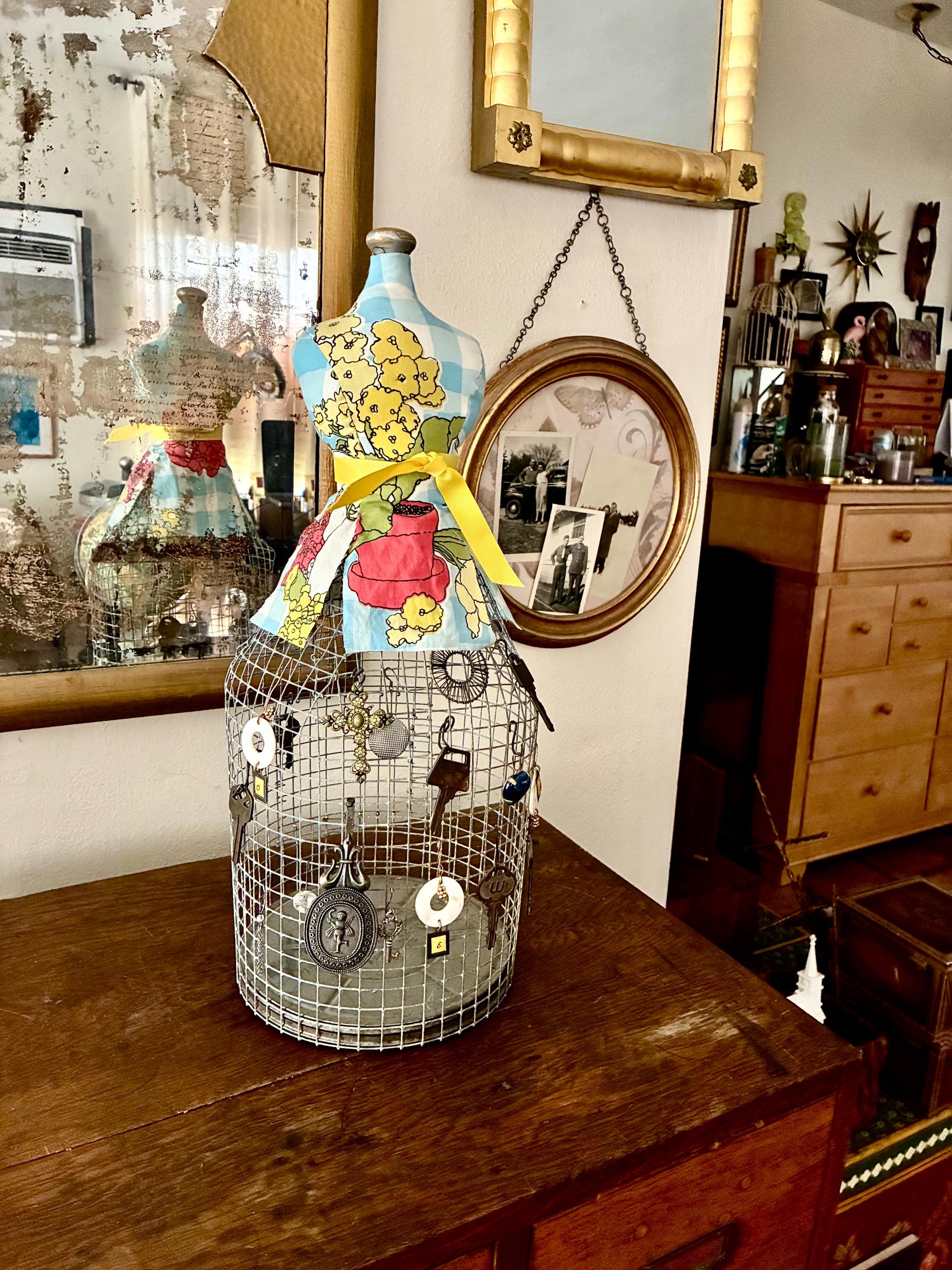 Wire Hat Stand Vintage - Etsy