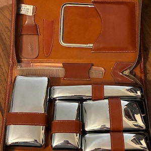 Vintage Men’s Travel Grooming Kit in Leather Zippered Case – 1950s/60s