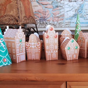 Gingerbread house Advent calendar - 24 advent box for a Christmas countdown