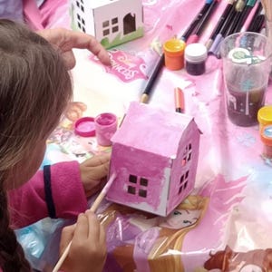 Caja de cartón plegable para casitas (paquete de 10) para colorear y taller infantil.