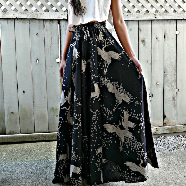 Sakura Black Crane 8 Panel Long Skirts