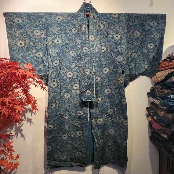 藍染め　赤穂浅野家家紋付　野良着　古着　古布　レトロポップ　ボロ藍染め 引き取り限定 藍染 ボロ 襤褸の野良着 長着 画像参考に （検