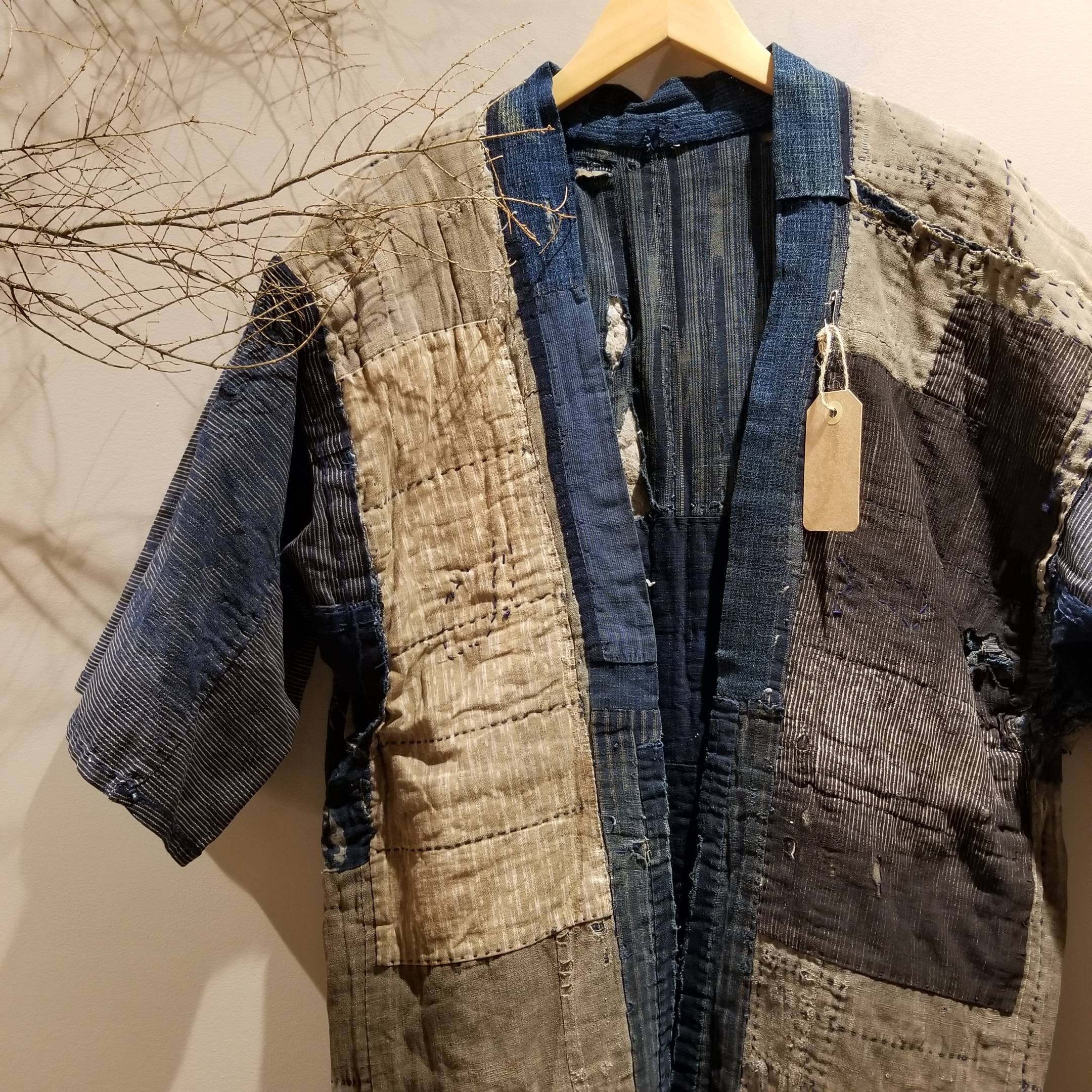VINTAGE クロスステッチ 刺繍 藍染 リバーシブル パッチワークジャケット 江戸・明治時代の日本のアンティークぼろ藍染藍縞刺子パッチ