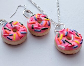 Rosa Donut Ohrringe, Essen Schmuck, ungenießbar Schmuck, Rosa Donut Schmuck, Rosa Donut Ohrringe, Mini Sweet, Kawaii