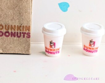 Pendientes de taza de café caliente para llevar - Joyería de comida en miniatura, pendientes de comida chatarra - Joyería no comestible - Joyería de café, joyería de donut
