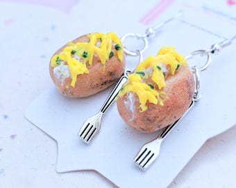 Ofenkartoffel Ohrringe, Miniatur-Essen-Schmuck, Urlaub Schmuck, ungenießbar Schmuck, Kartoffel Ohrringe, Junk-Food-Schmuck, Geschenk für Foodie