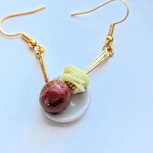 Brincos de espaguete e almôndegas com garfos - Jóias de comida em miniatura - Comida italiana, presentes para amantes da comida, joias não comestíveis, joias infantis, Kawaii