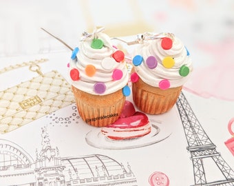 Konfetti Cupcake Ohrringe, Miniatur Essen Schmuck, ungenießbar Schmuck, Cupcake Ohrringe, Fake Food Schmuck, Kawaii Schmuck, Dessert, Geburtstag