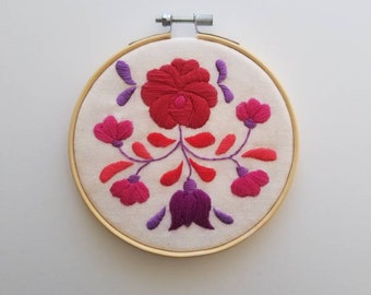 Red and Purple Folk Art 5 Inch Hand Sewn Embroidered Hoop Art