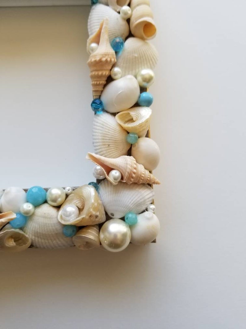 Blue and White Seashell Decorated 5x7 Inch Picture Frame