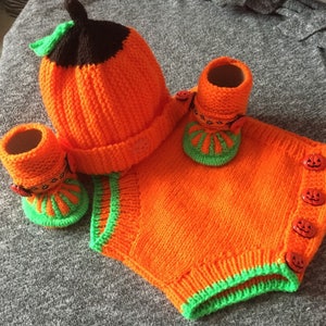 Baby Knitting Patterns Halloween Cardi, Hat, Booties, Nappy Cover 3-9mths image 1