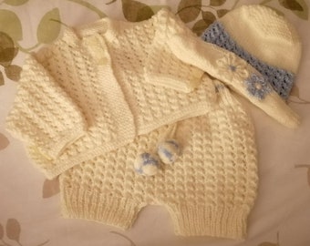 Baby Knitting Patterns Sugar and Spice Bollero Shorts and Hat sizes Newborn0-3mths 3-6mths