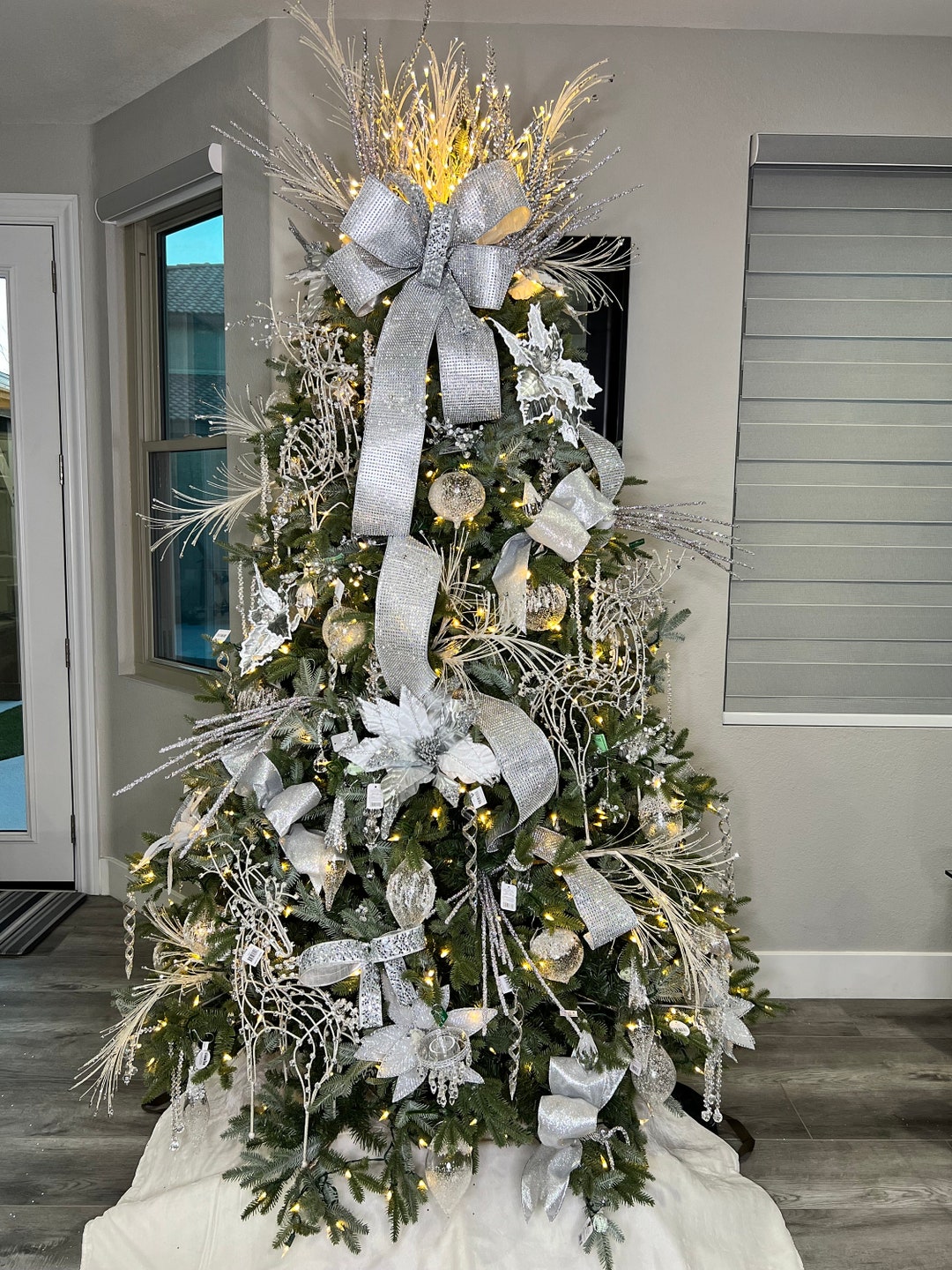 Glitz and Glam Christmas Tree Bundle Kit, Glamourous Sparkle Tree Decor, Elegant Classy Theme