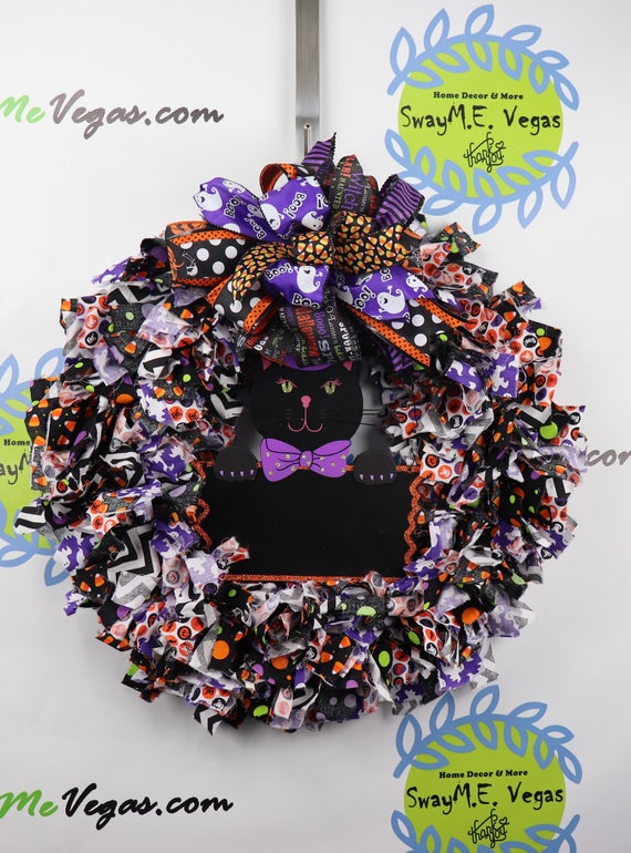 Black Cat Halloween Wreath, Fabric Halloween Decor, Rag Wreath, Hand tied Halloween Rag Wreath, Black Cat Chalkboard Sign, Halloween decor Il_570xn
