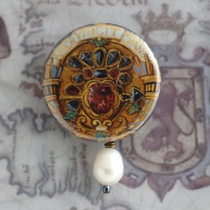 Historischer Schmuck Replik Pinback, Brosche mit Perle, einzigartige Anstecknadel für Rucksack, Renaissance Cosplay Schmuck, Replik aus dem 16.