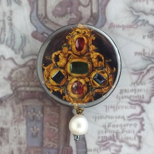 Pinback button art, Renaissance jewelry replica, Reproduction antique jewelry pin, Pearl brooch button, Unique gift for her, Backpack button
