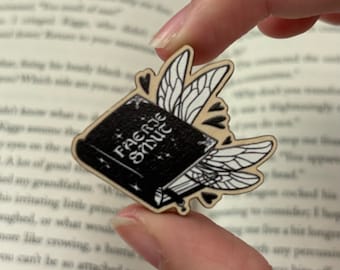 Smut Reader Wooden Pin