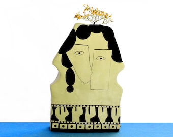 Ręcznie robiony ceramiczny wazon rzeźbiarski, suszone kwiaty DIY, ilustracyjne elementy ceramiczne, dekoracyjny wazon, wazon z twarzą, wazon totemiczny, nowoczesny wazon, ludowy