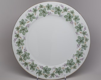 1950&#39;s NORITAKE (1 left) &quot;Madora&quot; Plate Green Purple 10-1/2&quot;, Porcelain, Serpentine Boarder, Tiny Clusters of Purple Flowers. Made in Japan