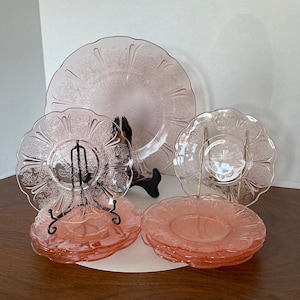 1930-1939 Jeannette Glass Co Pink Cherry Blossom D Plt, BnB Plts (3), Saucers (4), 2 More w Flea Bites FREE, Great Used Cond. Size in Photo