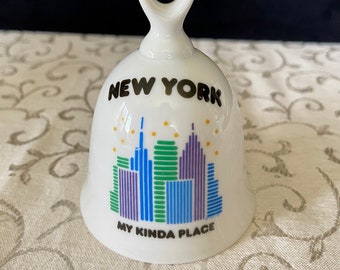1980's New York Souvenir Porcelain Bell. "My Kinda Town", Sky Scraper Motif in Blue Green & Purple, Excellent VTG Condition, Size in Photos,