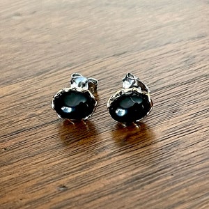 Piercing pagoda diamond earrings discount