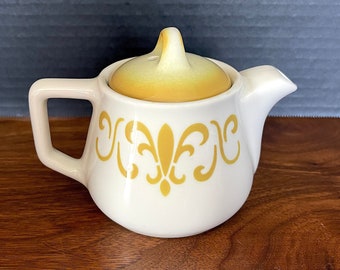 1950-1965 Jackson China, Falls Creek PA, Paul McCobb Vendome, Mosterd Fleur de Lis Single Serve Restaurant Theepot, uitstekende VTG-staat