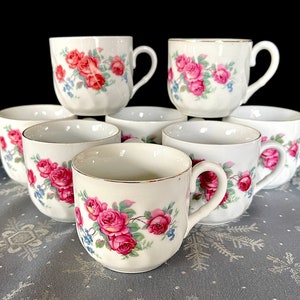 1940&#39;s Germany Porcelain (8) Roses & Forget-Me-Nots, Mugs Cups, Sold Together, Swirl Ribs Gold Trim, Excellent VTG Condition, Size in Photos