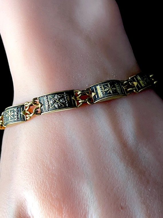 1960's Genuine Damascene Bracelet, Arched Lozenge 