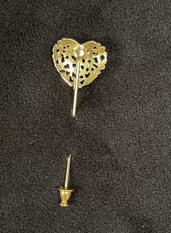 1960's-70's Open Floral Embossed Gold Tone Heart … - image 2