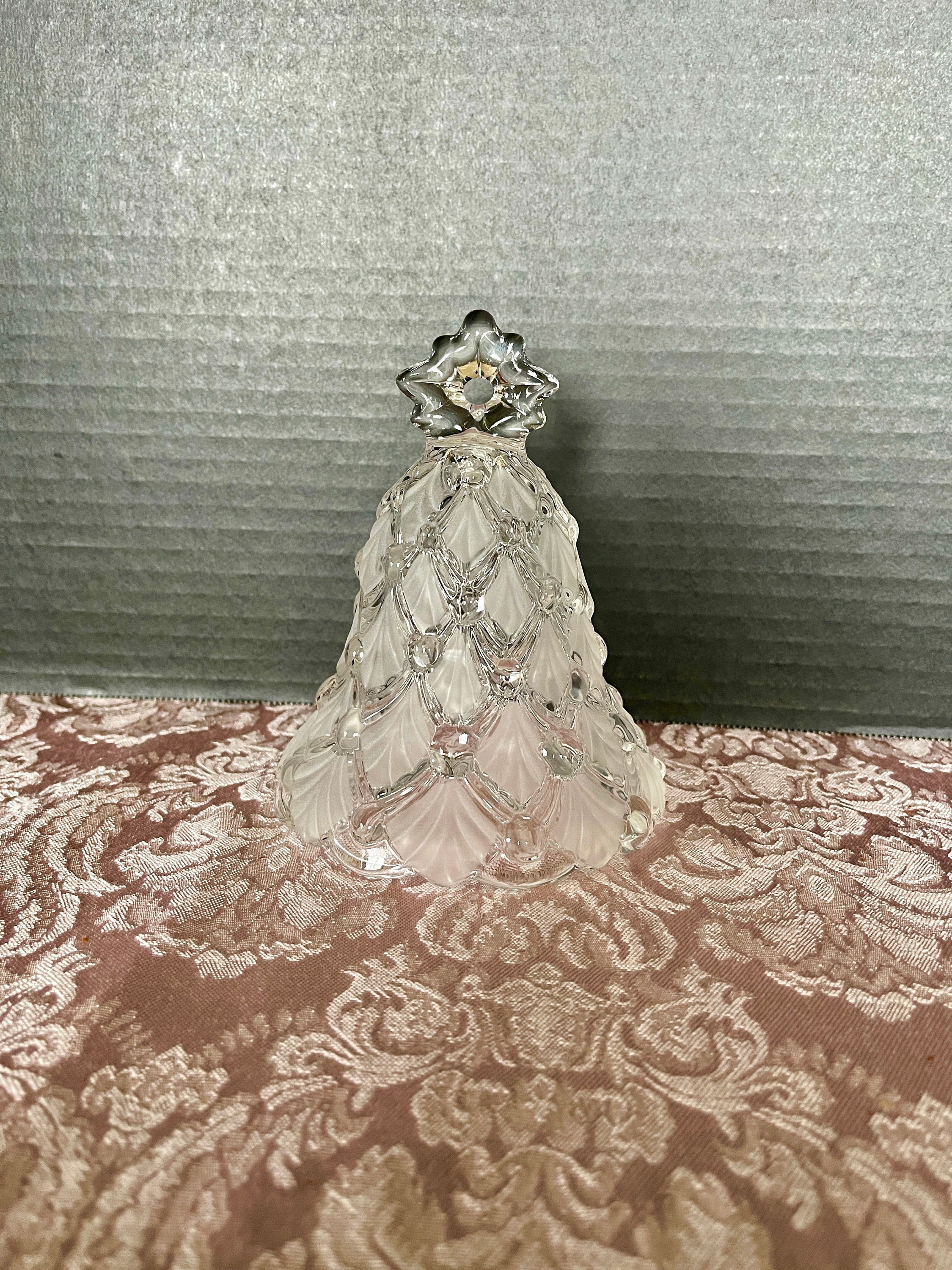 1990's MIKASA Crystal Tree Bell, Clear and frosted 3D Texture, Open Star Top, Sm Crystal Ball Clapper, Excellent VTG Cond., Size in Photos