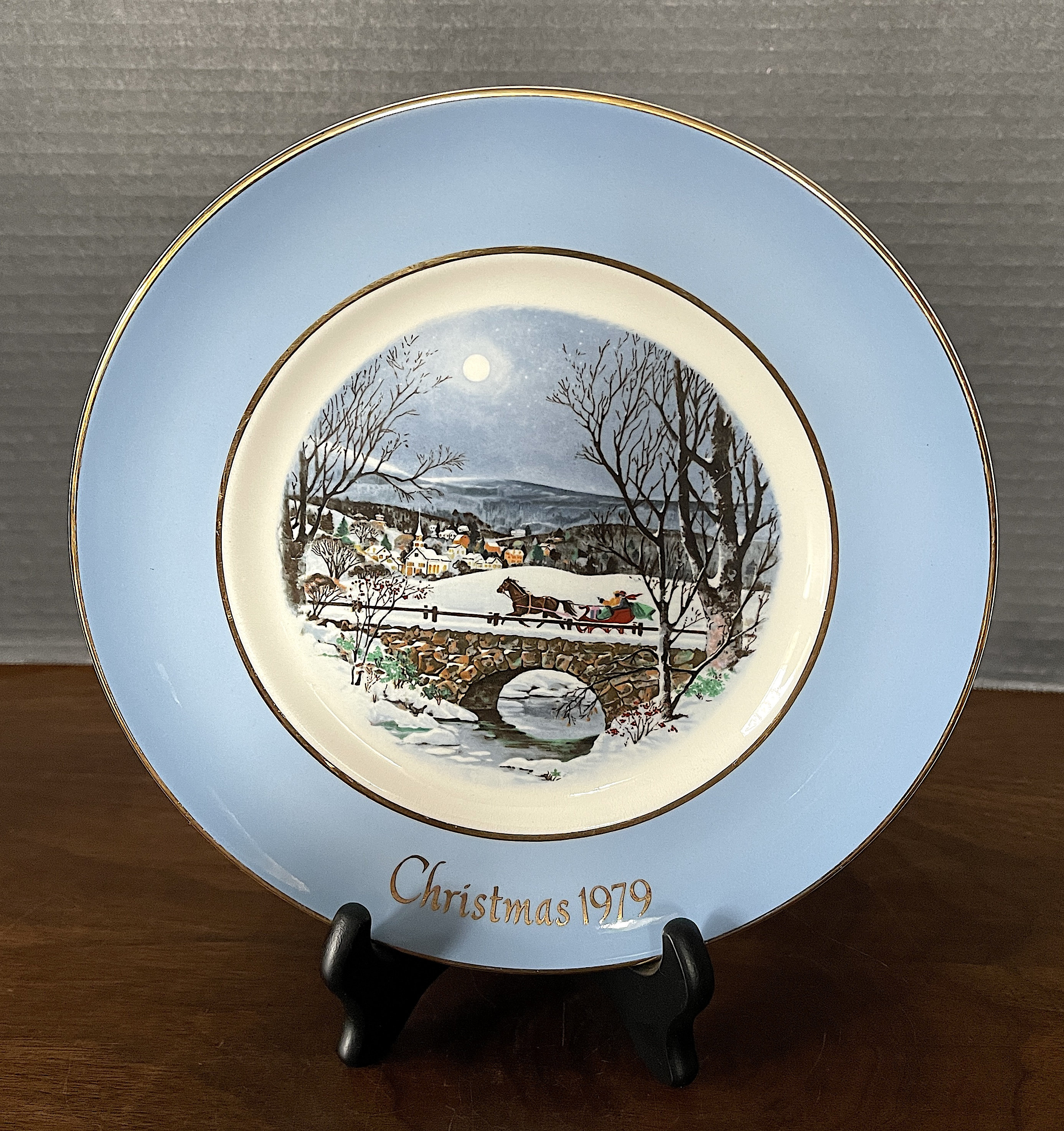 1979 AVON Christmas Series Plates 1979 AVON Christmas Series Plates