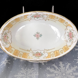 1920&#39;s or Earlier Moriage Oval Serving Bowl, I E C Co., Guilted Japan Porcelain, Pink Amber Green Floral Pattern, Excellent Antique Cond.