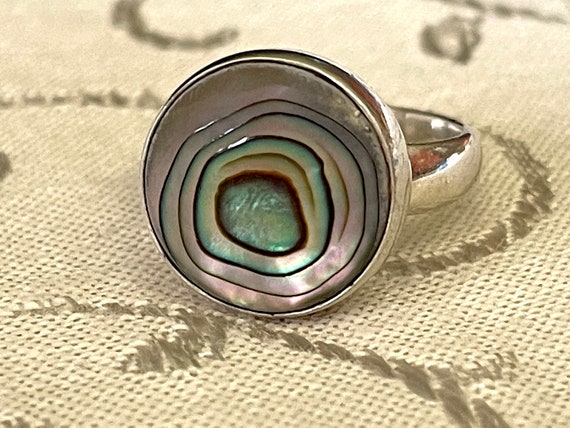 VTG Minimalist Sterling Silver and Abalone Ring, … - image 1