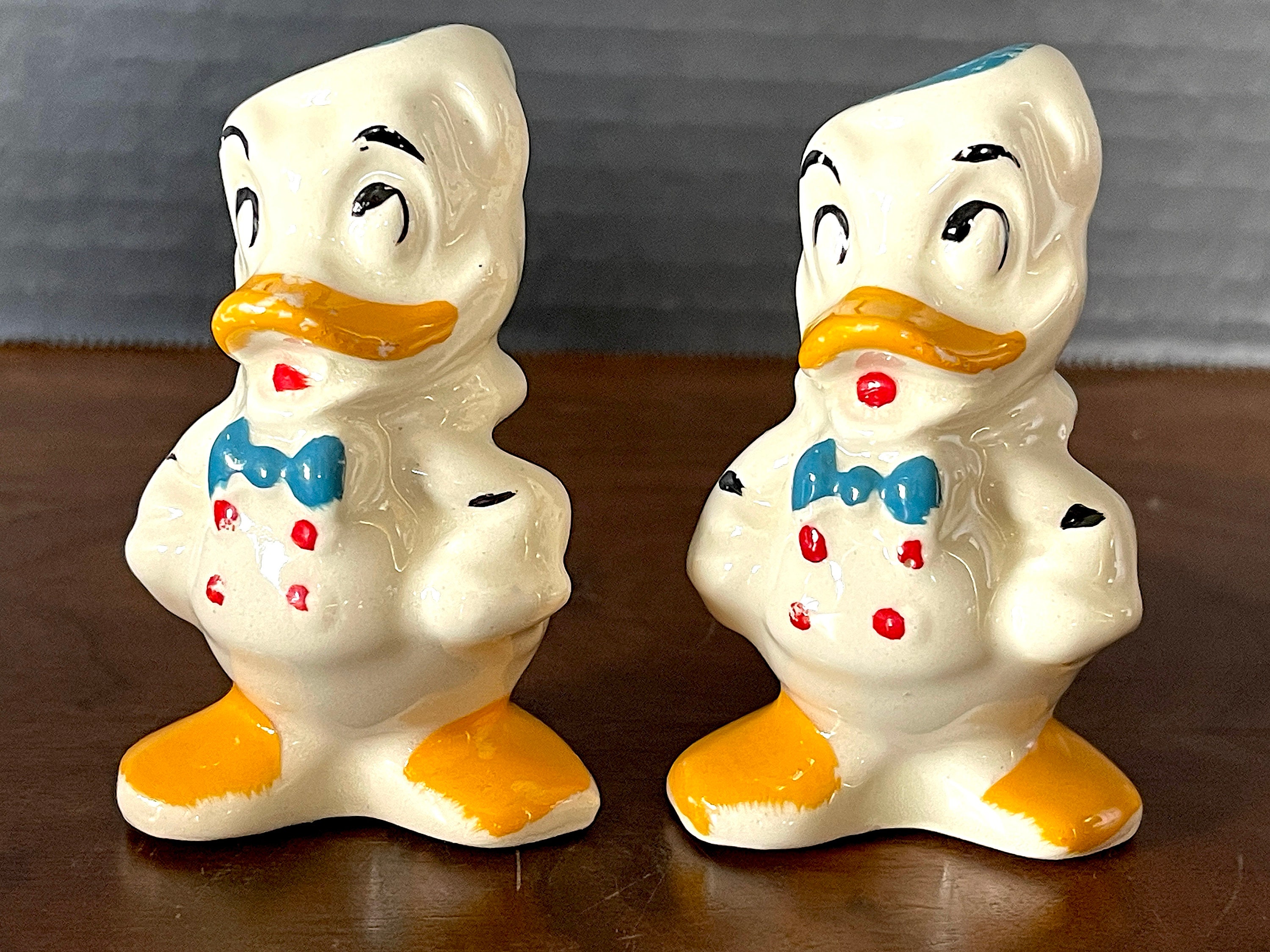 1940's Leeds China Co, Walt Disney, Donald Duck Ceramic Salt