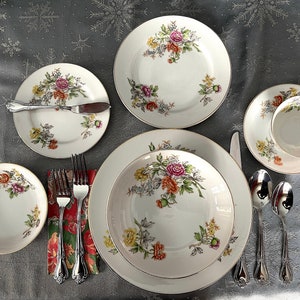 1950's KYOTO (Open Stock)"Carmel"  Bwls, Dessert Bwls, Cups & Saucers, Sugar  Great VTG Cond., Wear to Gold Rare Pattern See "Item Details"