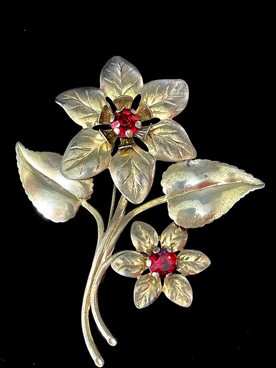 1950's Gold Washed Sterling Swedged Floral Brooch… - image 9