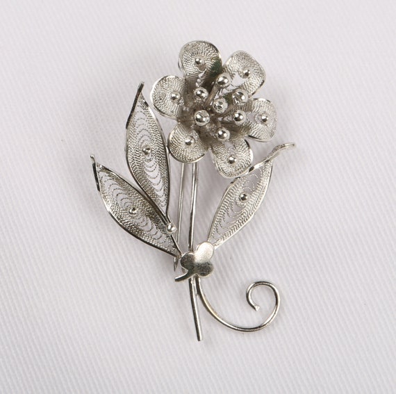 50's-60's Sterling Floral Pin Cannetille Filigree… - image 1