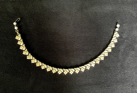 1960's Coro White Floral Beads & Enamel On Gold, … - image 7