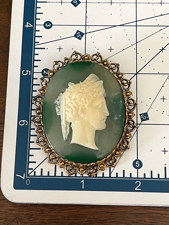 1960's Large White Lucite Cameo on Green Shaded L… - image 4