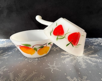 1957-1968 Anchor Hocking Milk Glass Handled Bowls, Hand Painted Only the Red Strawberries Bowl is Left, Excellent VTG Cond, Size in Photos