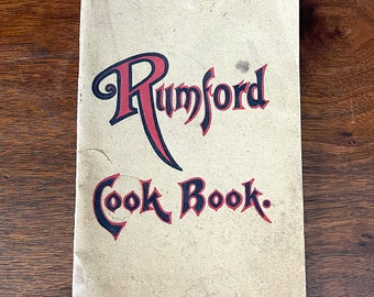 Livre de cuisine Rumford des années 30 et 40, levure chimique Rumford par Fannie Merrit Farmer, état utilisable, quelques taches de quelques petites déchirures. Taille sur la photo