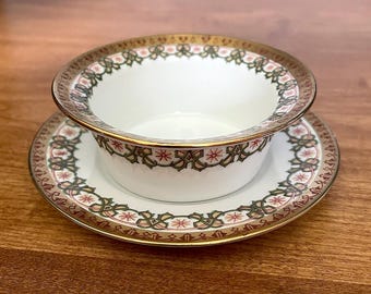 Ramequim antigo de porcelana tcheca/austríaca MZ Altrohlau com pires, padrão eduardiano com detalhes em ouro impresso, aparentemente sem uso, sem danos. Lindo!