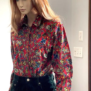 1990&#39;s SORREL Int&#39;l Button Front Paisley Women&#39;s M, 100% Cotton Blouse, Red, Blue, Aqua, Black, Mustard, Excellent VTG Cond., Sizes n Photos