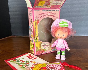1979 Strawberry Shortcake Friend, "Raspberry Tart Doll", Kenner, American Greetings Corp., #43120, Excellent VTG Condition. Original Box