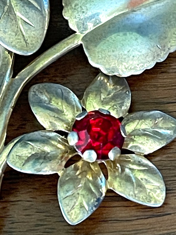 1950's Gold Washed Sterling Swedged Floral Brooch… - image 5