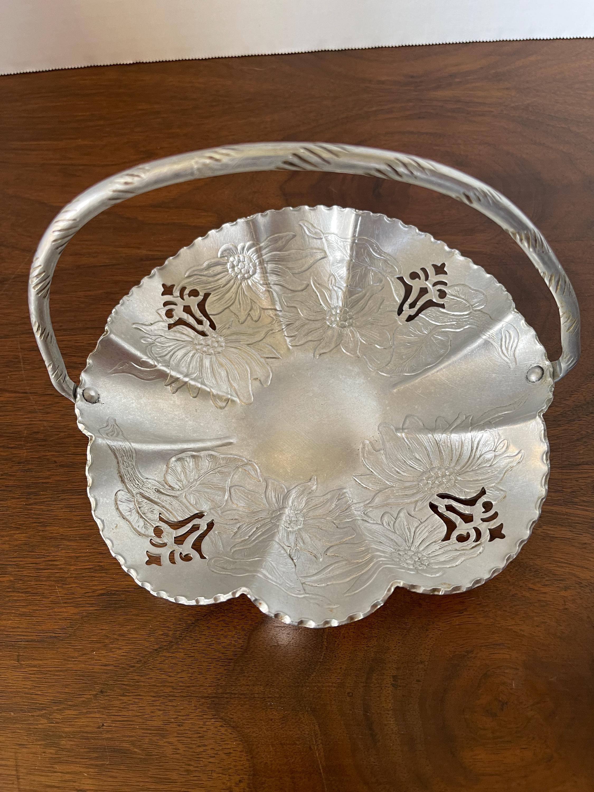 1940s-50s Farber & Shlevin Inc, Wrought Aluminum #1705, 8 Lobe