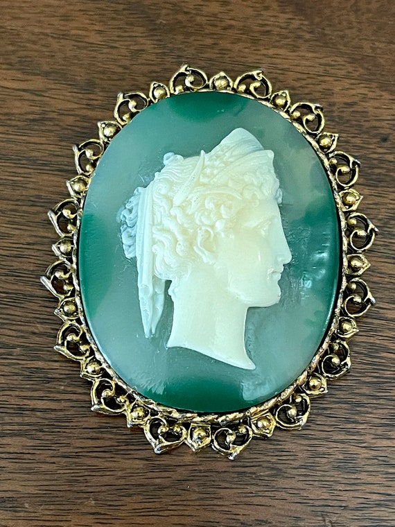 1960's Large White Lucite Cameo on Green Shaded L… - image 5
